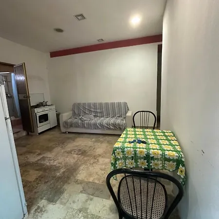 Auberge de jeunesse Apam *